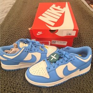 Women’s dunk low university blue